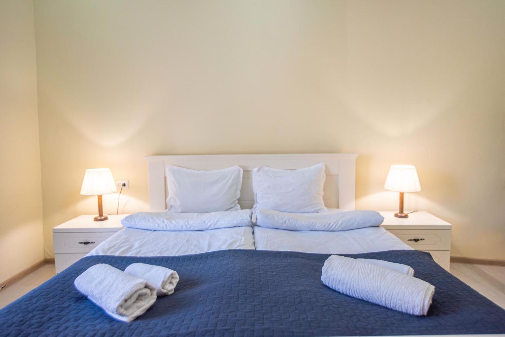 Old Town-Booking Apartment Tbilisi Buitenkant foto